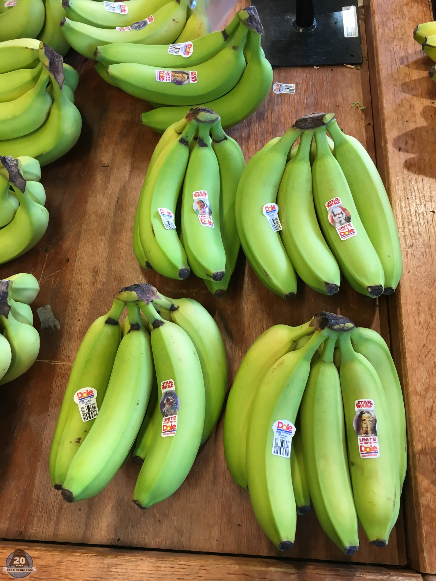 Dole-Bananas-The-Last-Jedi-Unite-For-A-Healthy-Galaxy-001.jpg