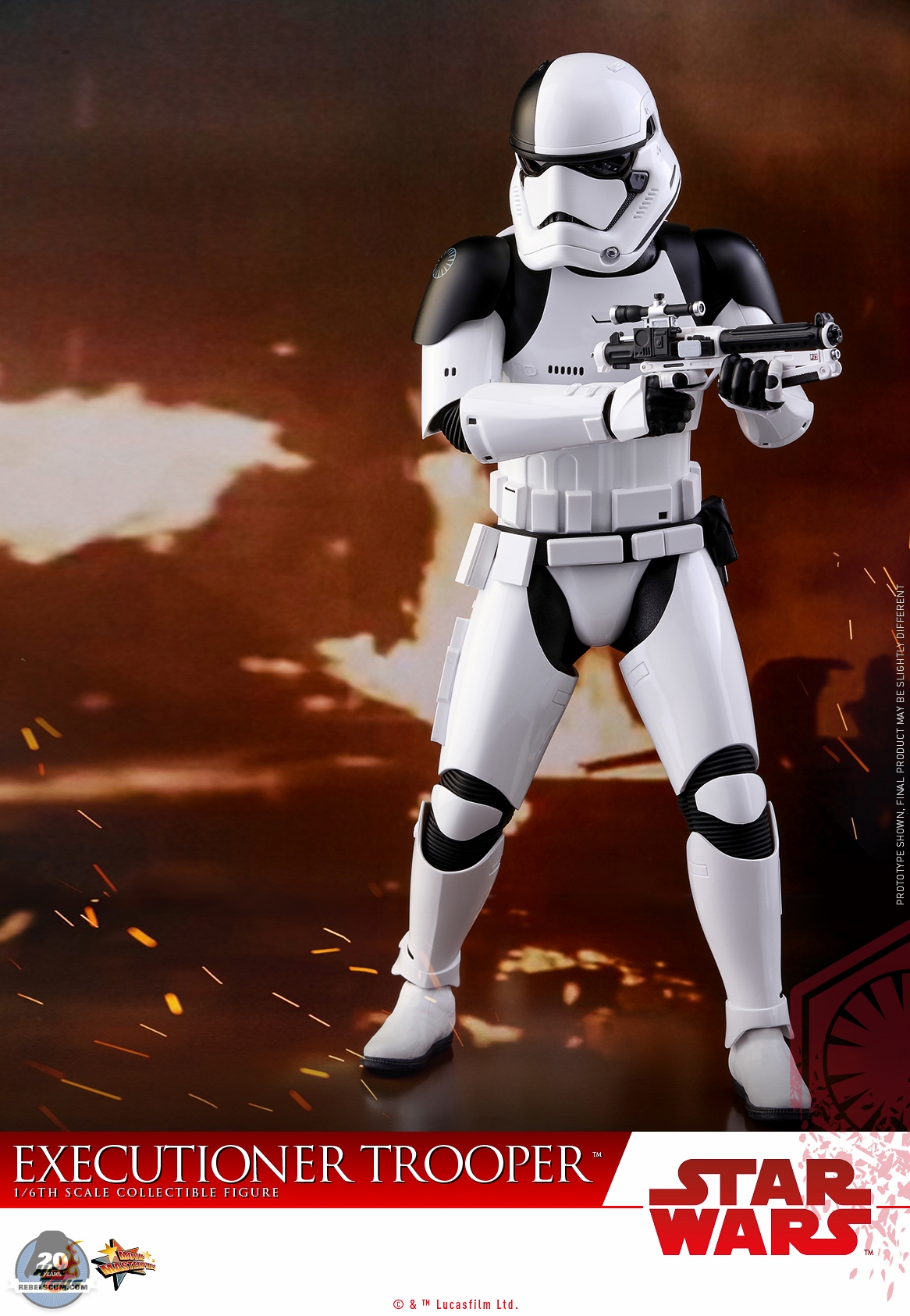 Hot-Toys-MMS248-The-Last-Jedi-Executioner-Trooper-009.jpg