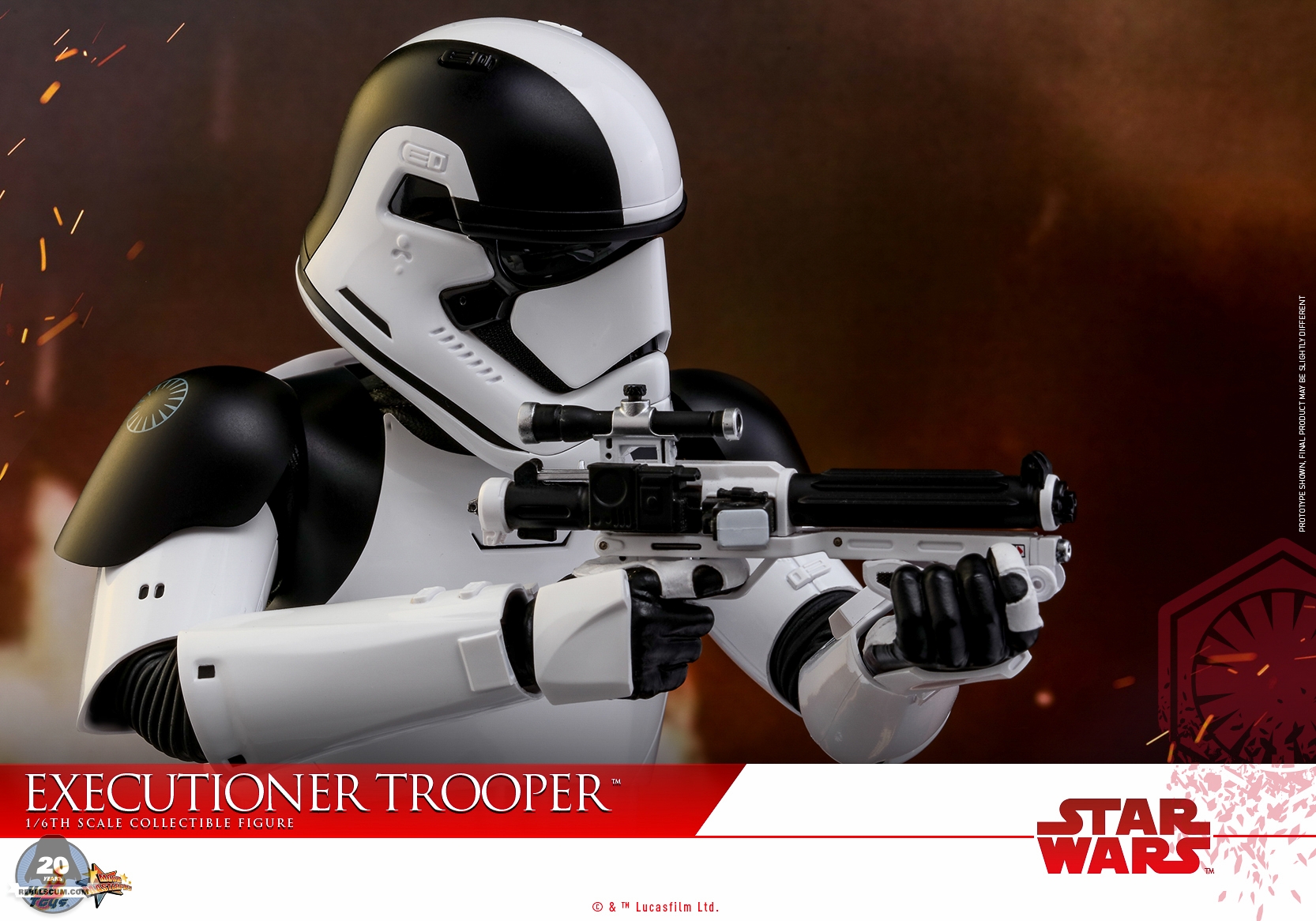 Hot-Toys-MMS248-The-Last-Jedi-Executioner-Trooper-014.jpg