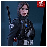 Hot-Toys-MMS419-Rogue-One-Jyn-Erso-Imperial-Disguise-006.jpg