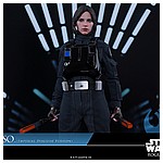 Hot-Toys-MMS419-Rogue-One-Jyn-Erso-Imperial-Disguise-009.jpg