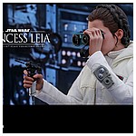 Hot-Toys-MMS423-The-Empire-Strikes-Back-Princess-Leia-012.jpg