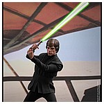 Hot-Toys-MMS429-Return-of-the-Jedi-Luke-Skywalker-009.jpg