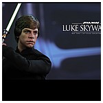 Hot-Toys-MMS429-Return-of-the-Jedi-Luke-Skywalker-017.jpg