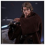 Hot-Toys-MMS437-Revenge-of-the-Sith-Anakin-Skywalker-012.jpg