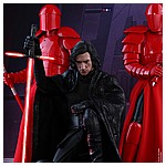 Hot-Toys-MMS438-The-Last-Jedi-Kylo-Ren-006.jpg