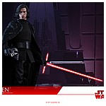 Hot-Toys-MMS438-The-Last-Jedi-Kylo-Ren-013.jpg