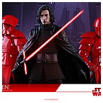 Hot-Toys-MMS438-The-Last-Jedi-Kylo-Ren-015.jpg