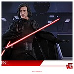 Hot-Toys-MMS438-The-Last-Jedi-Kylo-Ren-016.jpg