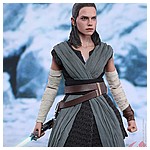 Hot-Toys-MMS446-The-Last-Jedi-Rey-Jedi-Training-006.jpg