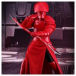 Hot-Toys-MMS454-Praetorian-Guard-Double-Blade-001.jpg