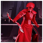 Hot-Toys-MMS454-Praetorian-Guard-Double-Blade-003.jpg