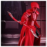 Hot-Toys-MMS454-Praetorian-Guard-Double-Blade-004.jpg