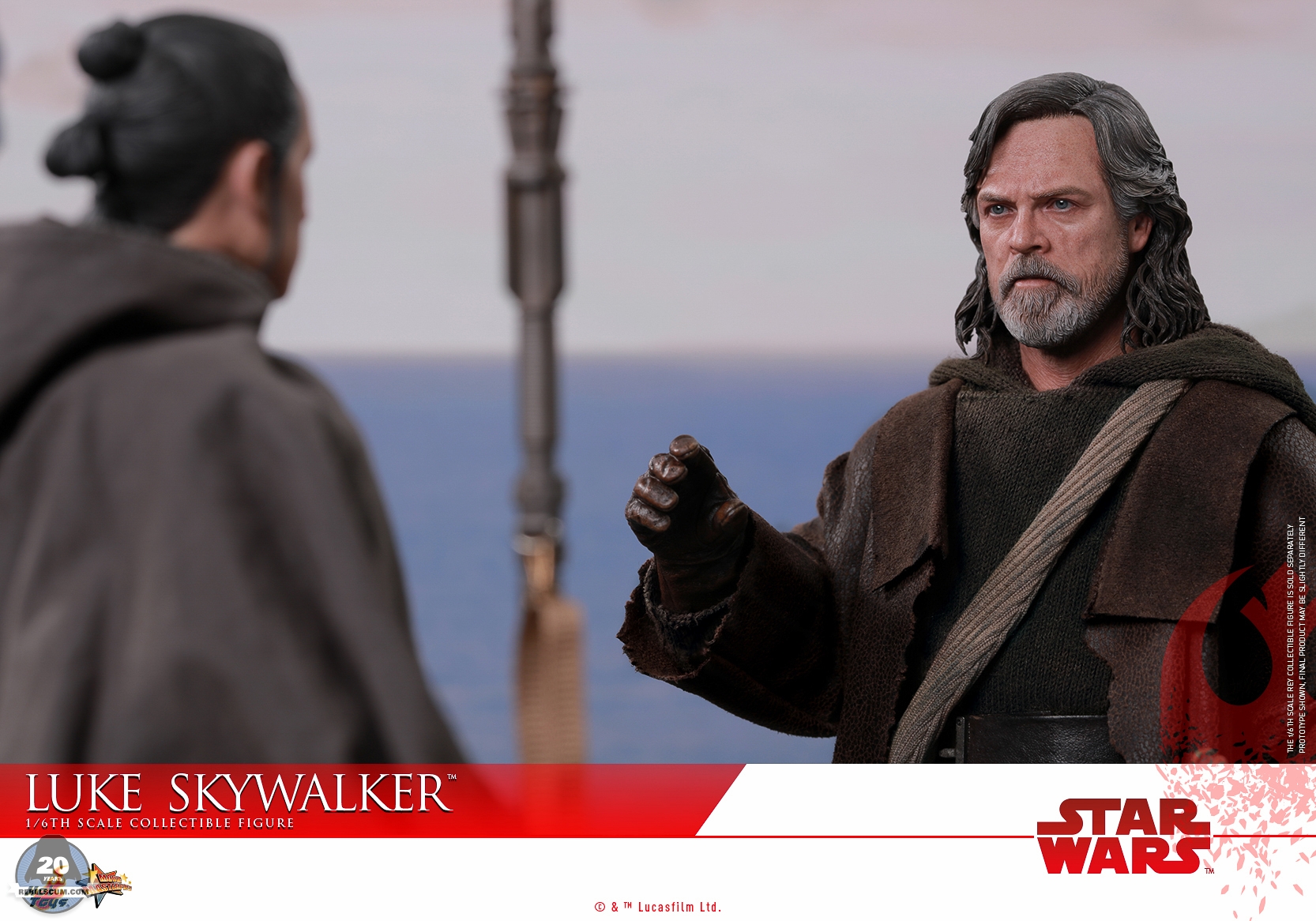 Hot-Toys-MMS457-The-Last-Jedi-Luke-Skywalker-006.jpg