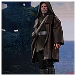 Hot-Toys-MMS458-The-Last-Jedi-Luke-Skywalker-Deluxe-007.jpg