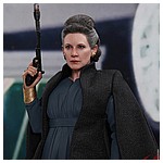 Hot-Toys-MMS459-The-Last-Jedi-General-Leia-Organa-004.jpg