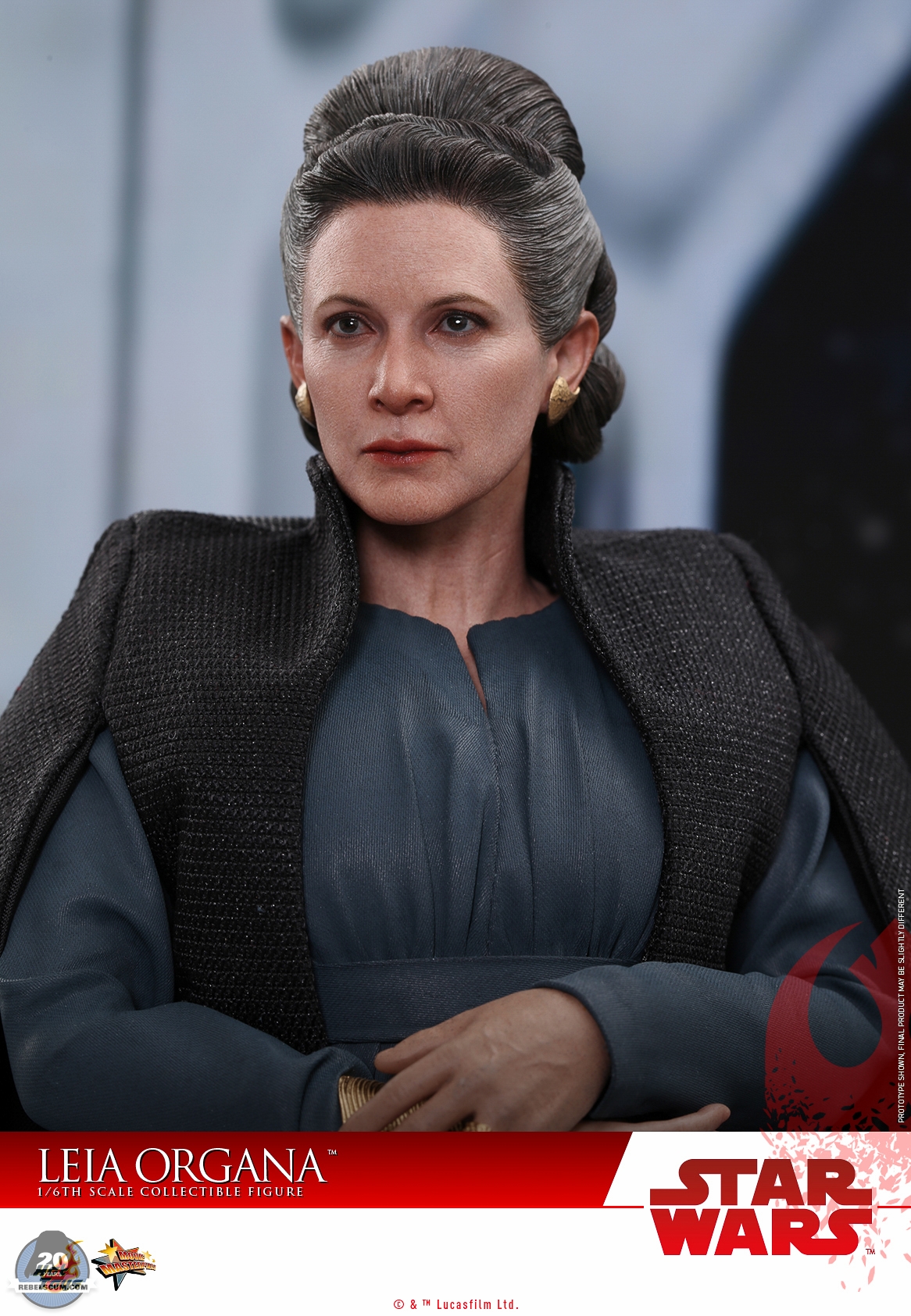 Hot-Toys-MMS459-The-Last-Jedi-General-Leia-Organa-006.jpg