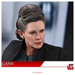 Hot-Toys-MMS459-The-Last-Jedi-General-Leia-Organa-014.jpg