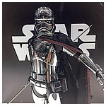 Hot-Toys-Tokyo-Comic-Con-Star-Wars-002.jpg