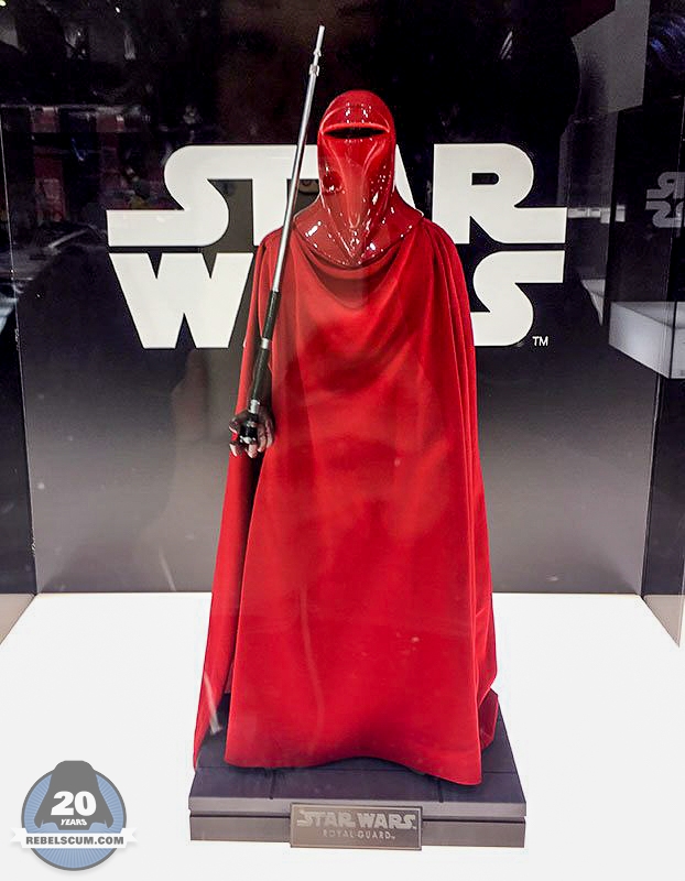 Hot-Toys-Tokyo-Comic-Con-Star-Wars-016.jpg