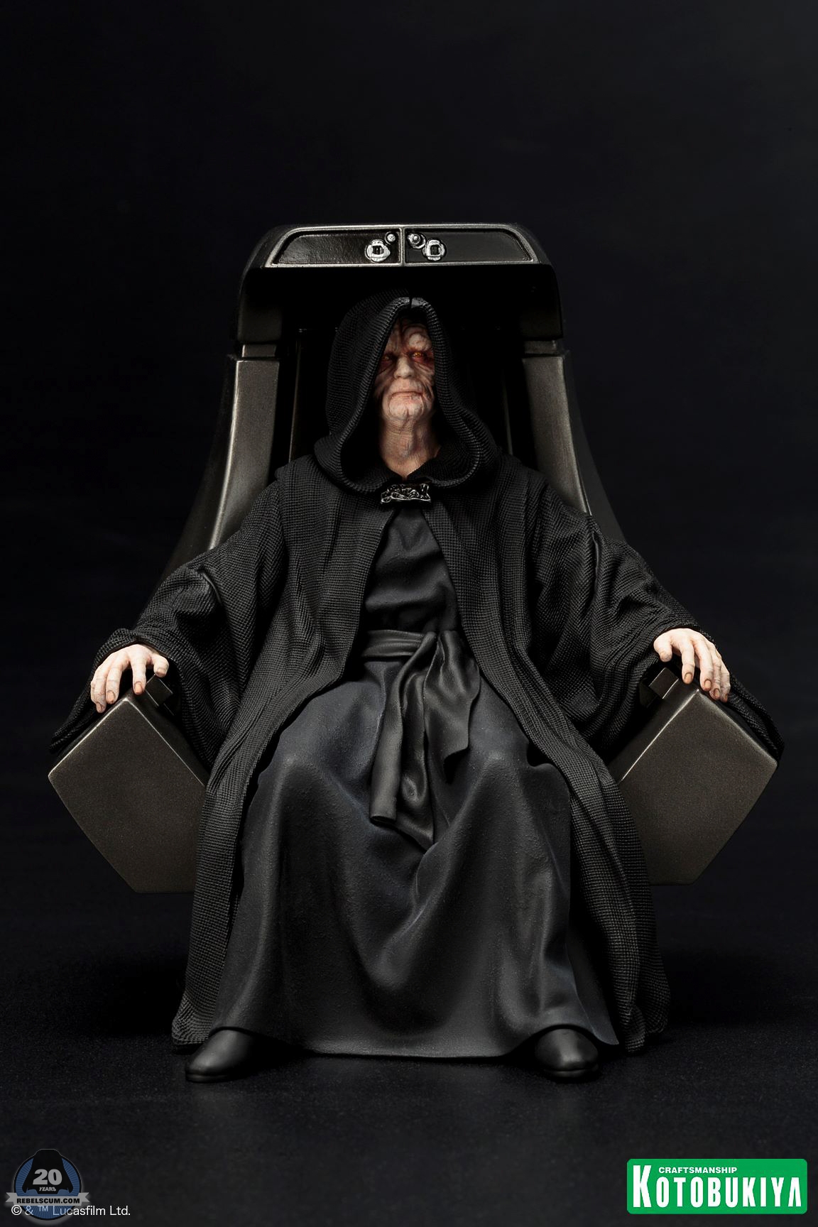 Kotobukiya-ARTFX-plus-Emperor-Palpatine-Painted-001.jpg