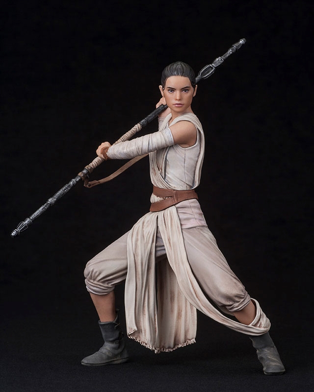 Kotobukiya-ARTFX-plus-Rey-Finn-The-Force-Awakens-001.jpg