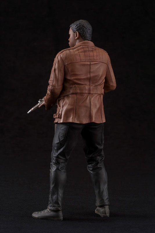 Kotobukiya-ARTFX-plus-Rey-Finn-The-Force-Awakens-007.jpg