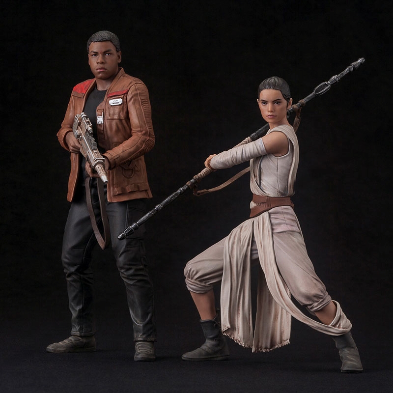 Kotobukiya-ARTFX-plus-Rey-Finn-The-Force-Awakens-011.jpg