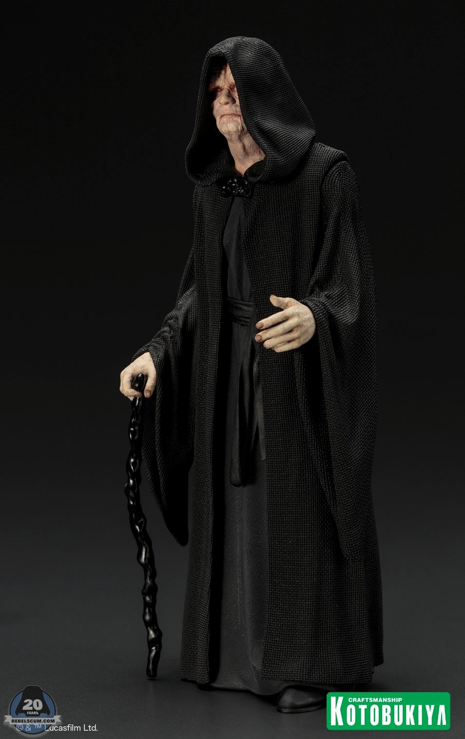 Kotobukiya-Emperor-Palpatine-Royal-Guard-ARTFX-plus-Three-Pack-003.jpg