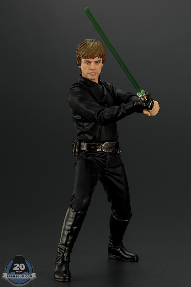 Luke-Skywalker-Jedi-ARTFX-plus-001.jpg