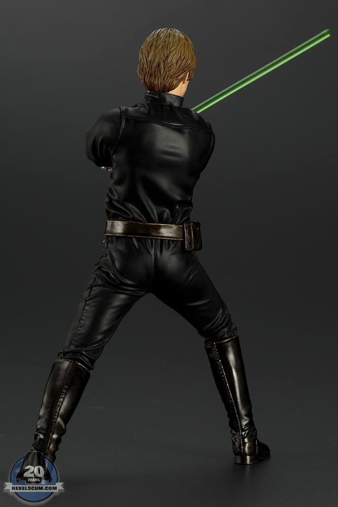 Luke-Skywalker-Jedi-ARTFX-plus-003.jpg