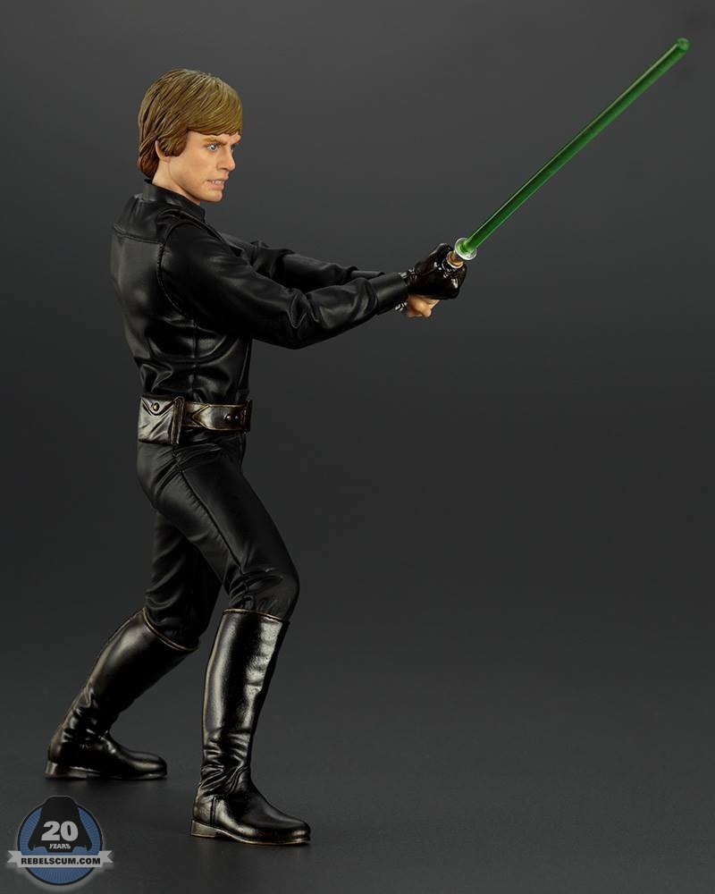 Luke-Skywalker-Jedi-ARTFX-plus-005.jpg
