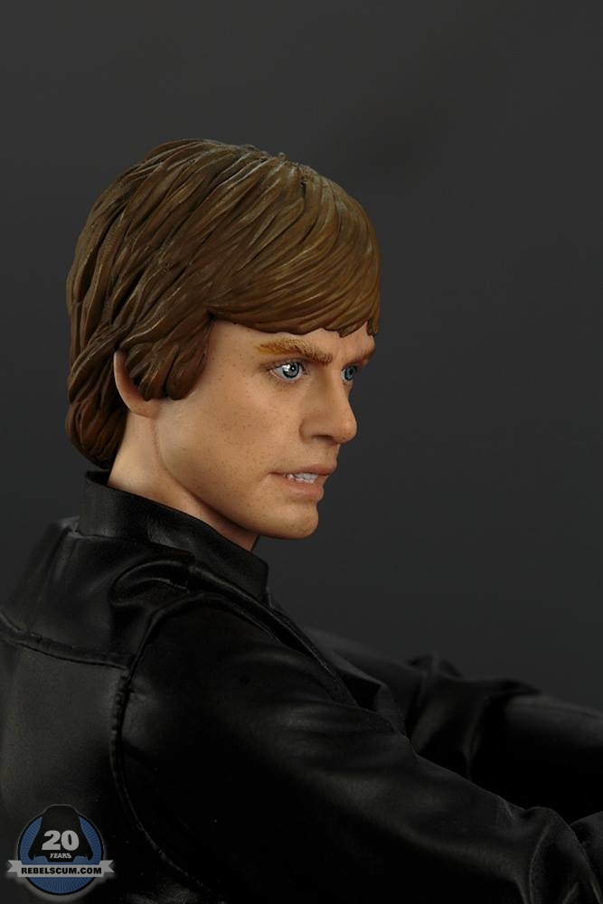 Luke-Skywalker-Jedi-ARTFX-plus-008.jpg