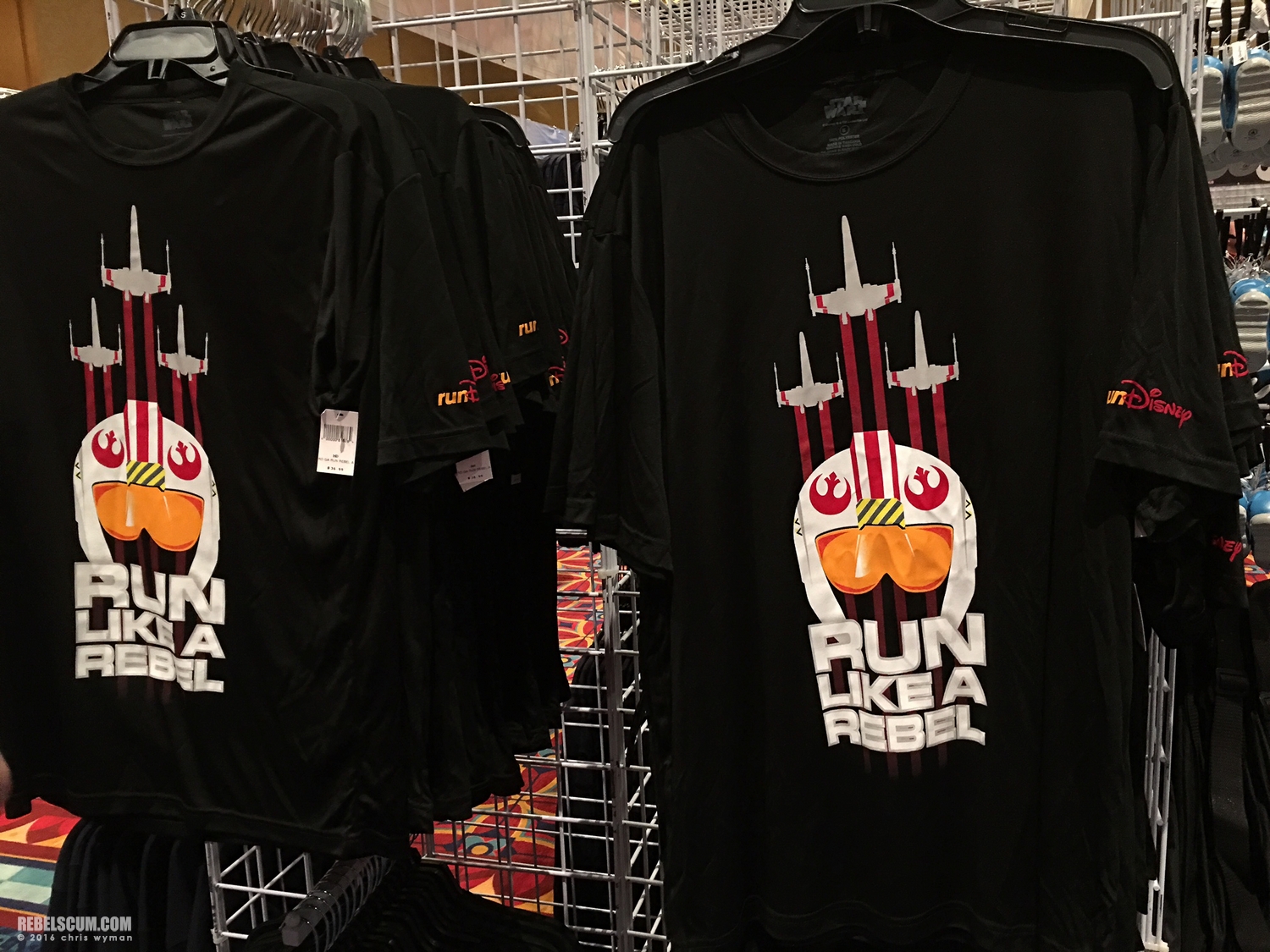 Star-Wars-Half-Marathon-Weekend-The-Light-Side-2017-003.jpg