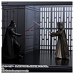 Tamashii-Nations-Bandai-SH-Figuarts-Darth-Vader-A-New-Hope-006.jpg