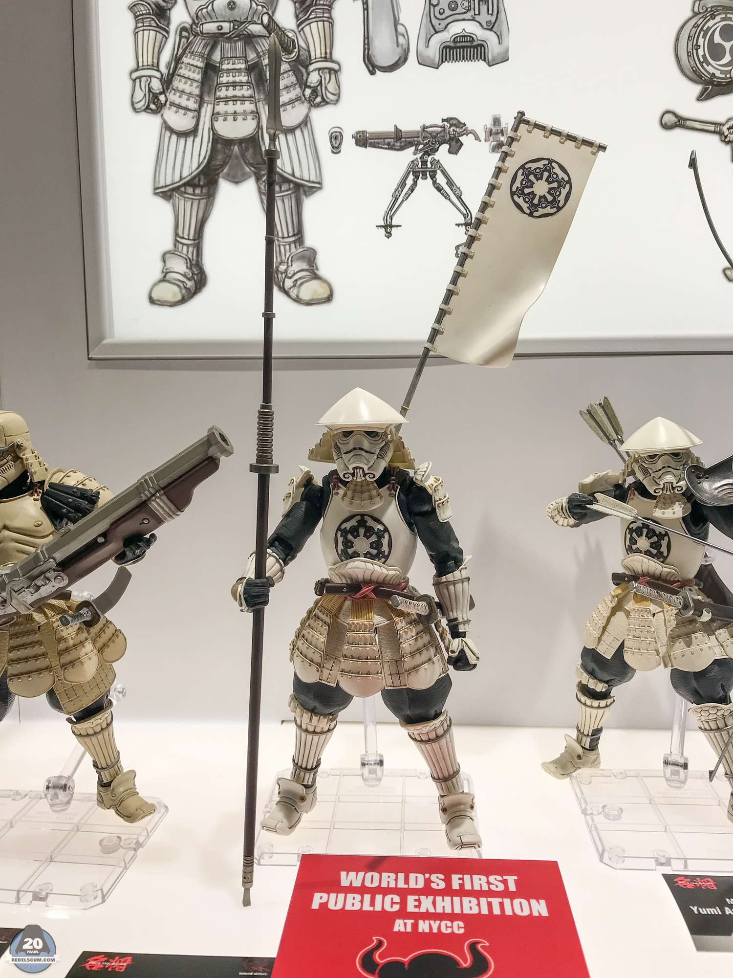 Tamashii-Nations-Star-Wars-2017-New-York-Comic-Con-002.jpg