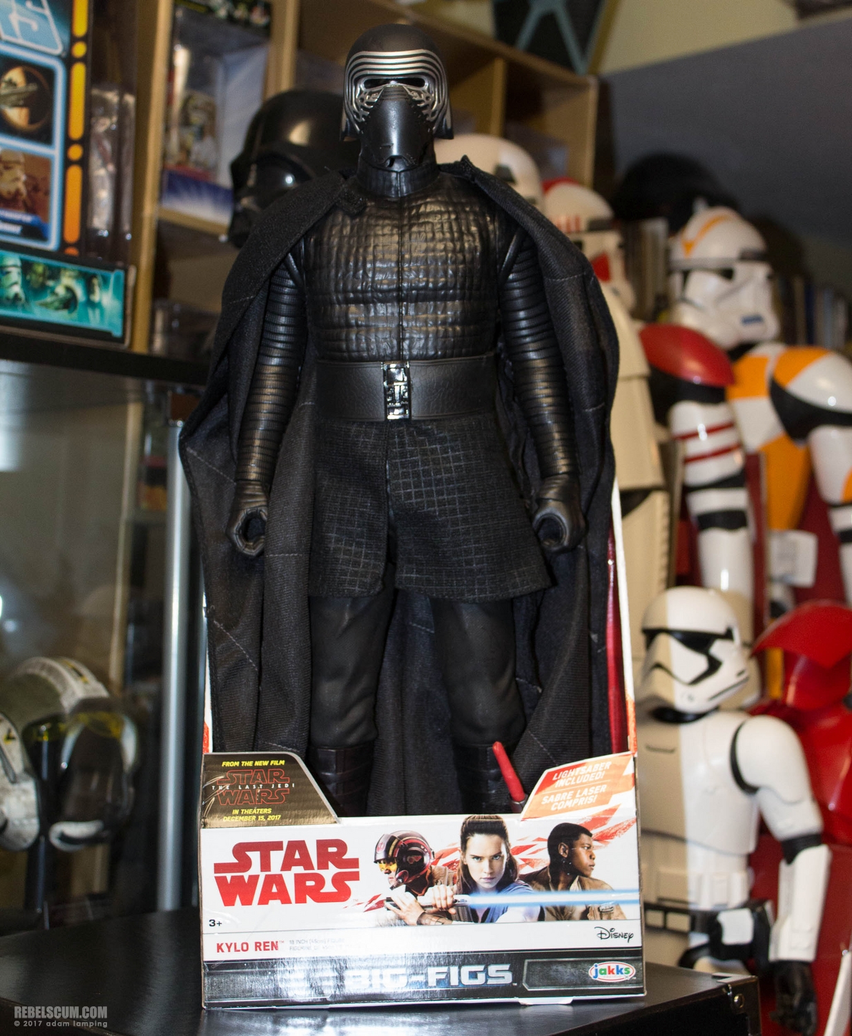 jakks-pacific-the-last-jedi-big-figs-force-friday-002.jpg