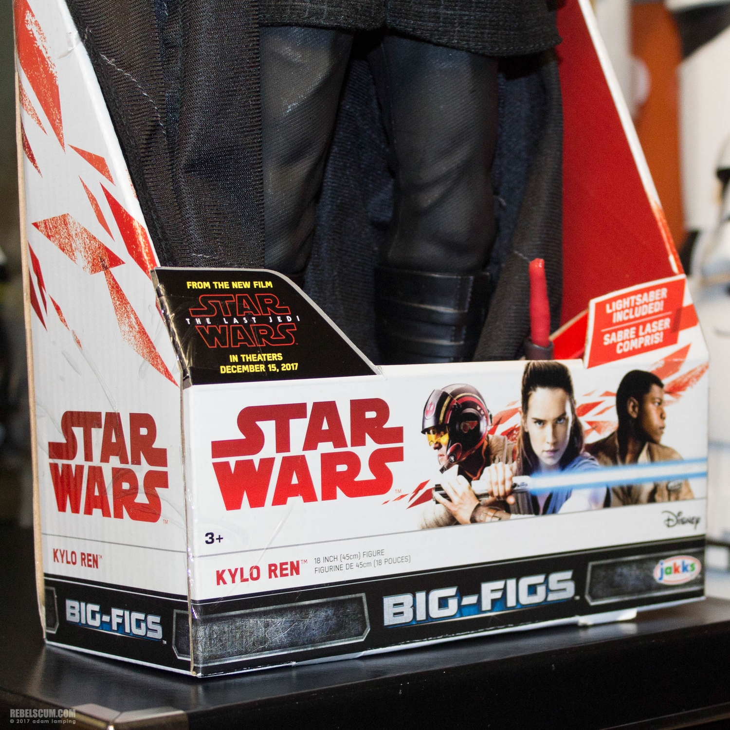 jakks-pacific-the-last-jedi-big-figs-force-friday-004.jpg