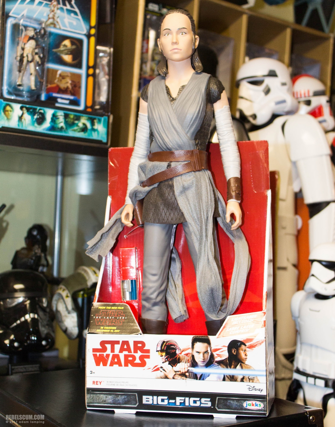 jakks-pacific-the-last-jedi-big-figs-force-friday-010.jpg