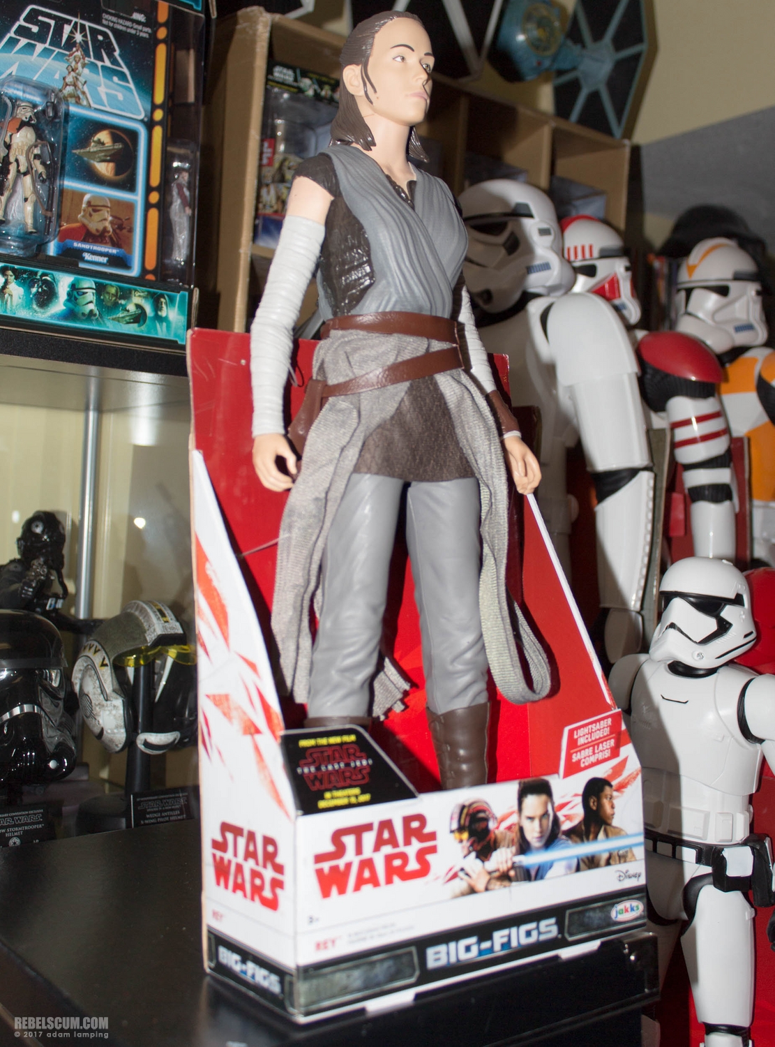 jakks-pacific-the-last-jedi-big-figs-force-friday-011.jpg