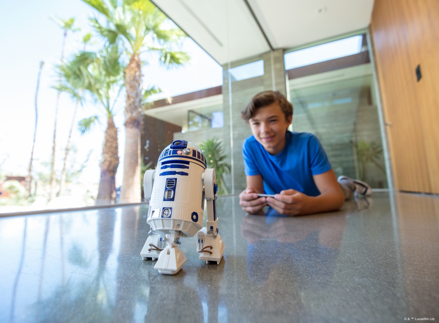 sphero-force-friday-app-enabled-droid-family-021.jpg