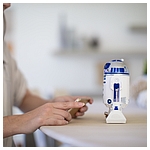 sphero-force-friday-app-enabled-droid-family-039.jpg