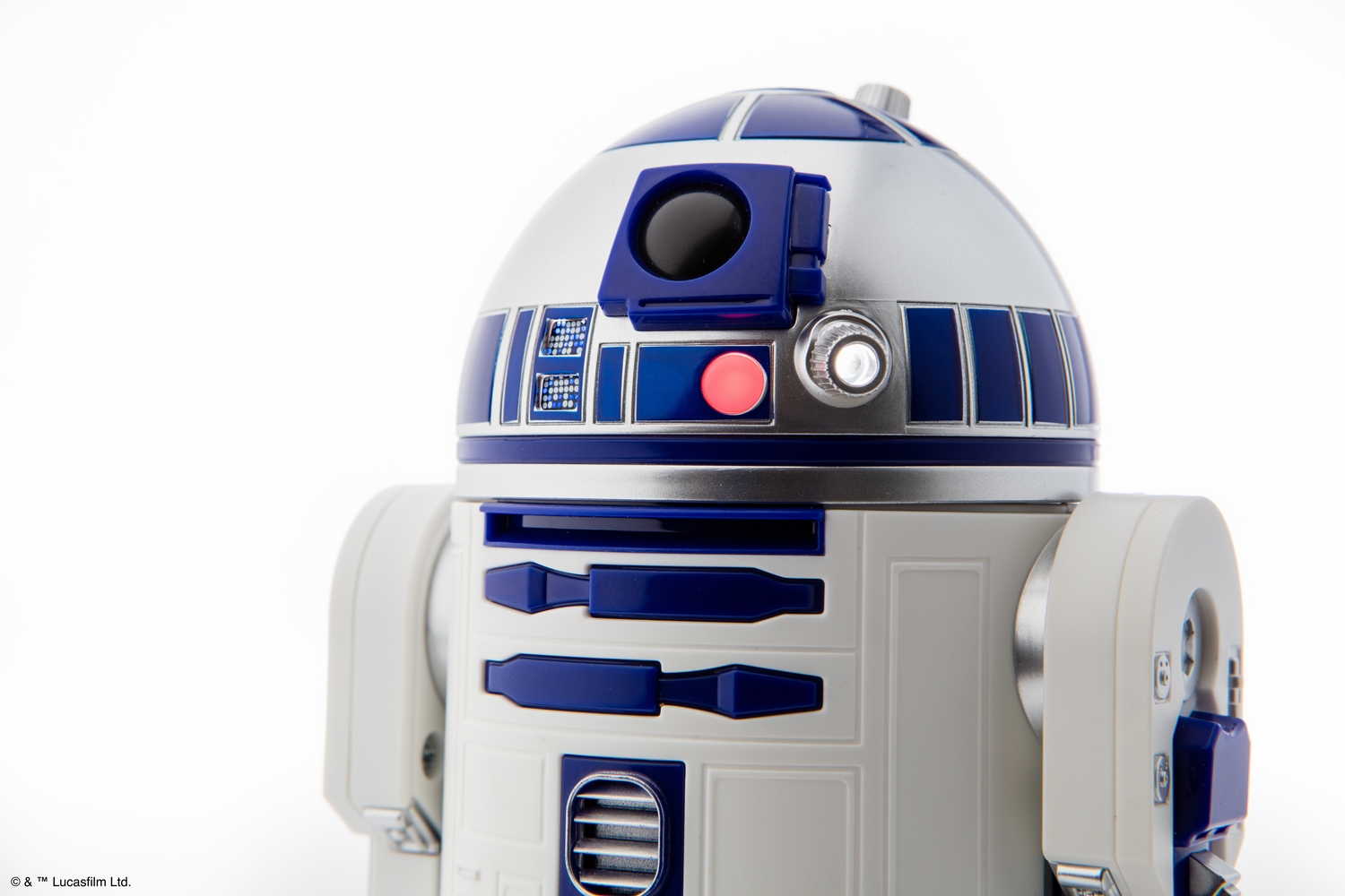 sphero-force-friday-ii-r2-d2-app-enabled-droid-015.jpg