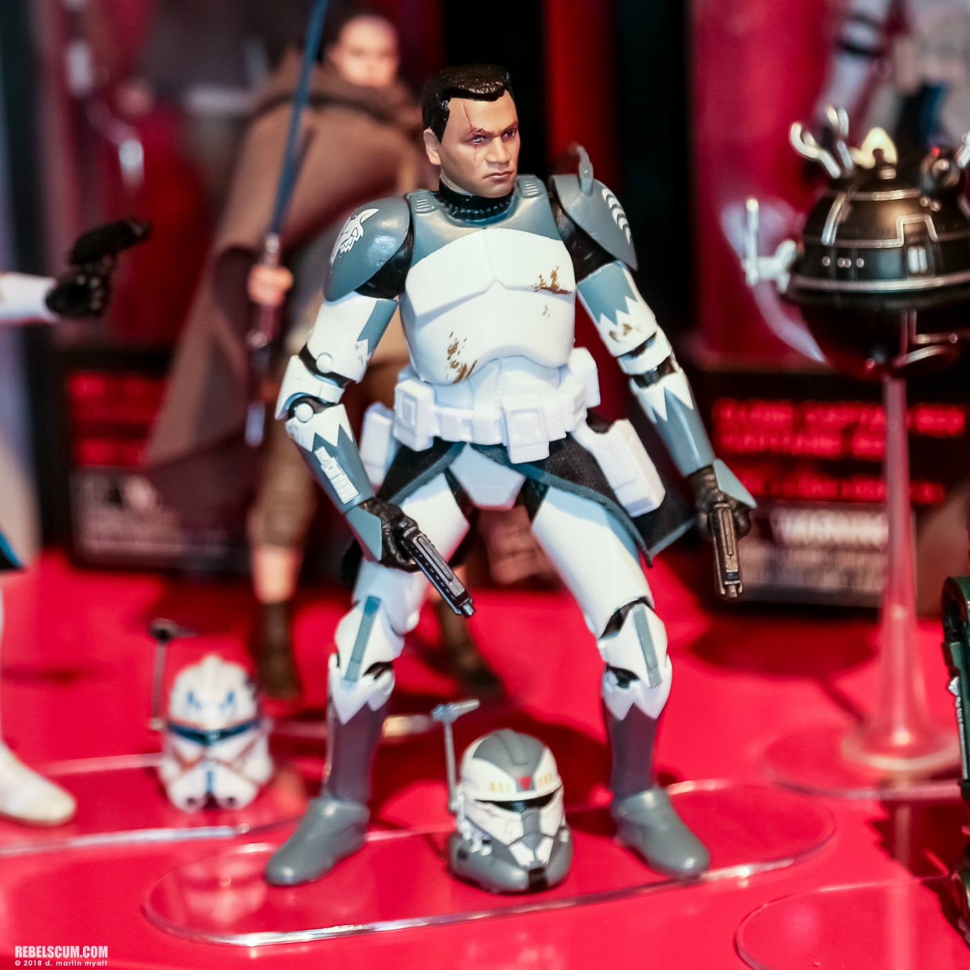 2018-International-Toy-Fair-The-Black-Series-Hasbro-002.jpg