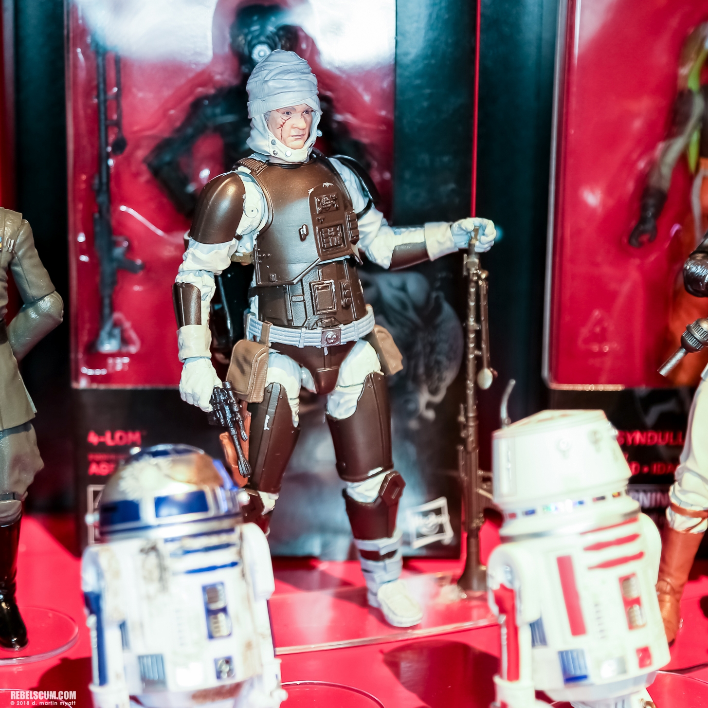 2018-International-Toy-Fair-The-Black-Series-Hasbro-004.jpg