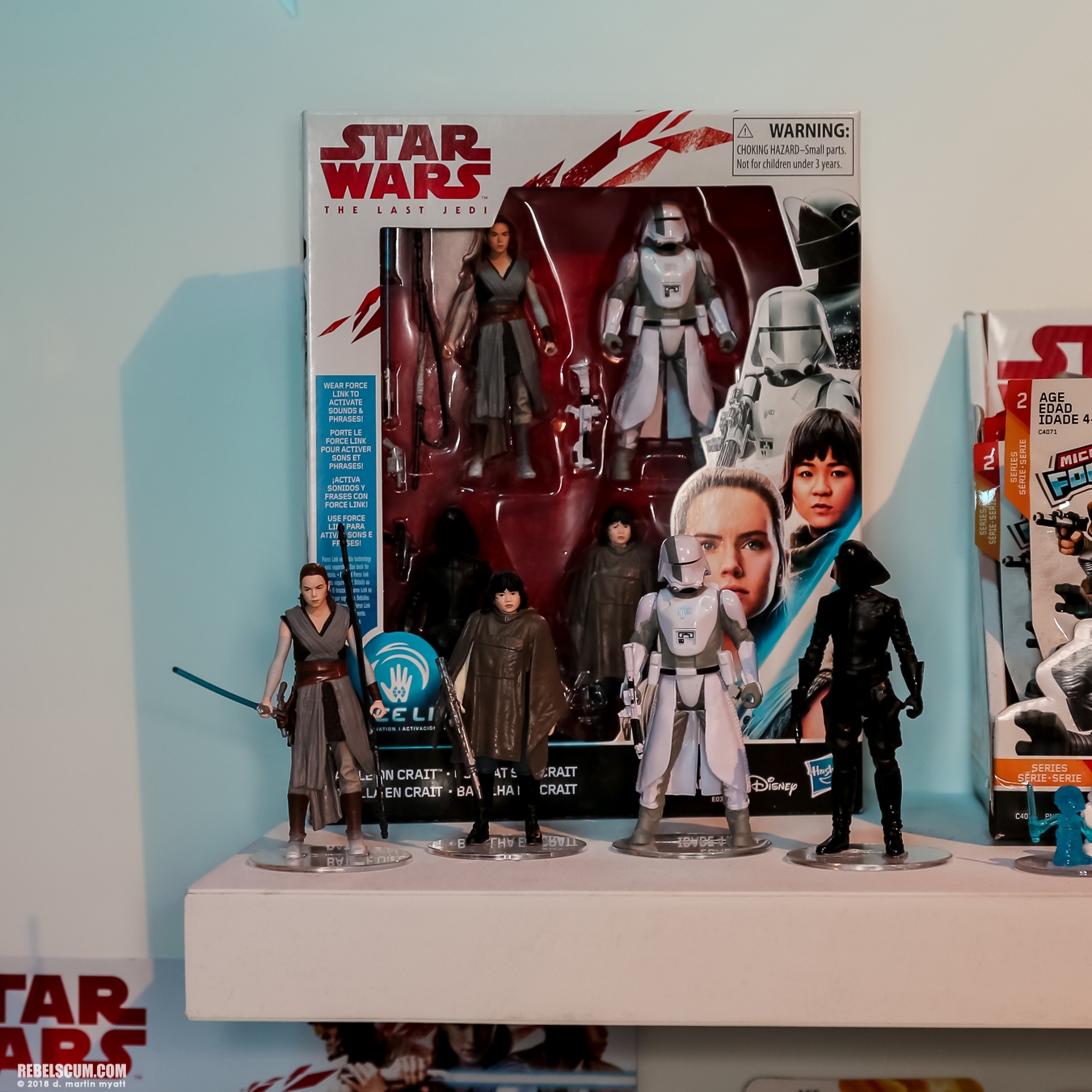 Hasbro-2018-International-Toy-Far-Star-Wars-Universe-Solo-017.jpg