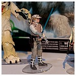 Hasbro-2018-International-Toy-Far-Star-Wars-Universe-Solo-025.jpg