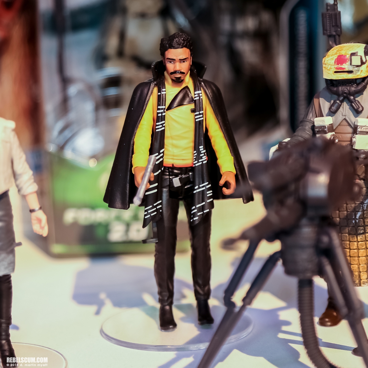 Hasbro-2018-International-Toy-Far-Star-Wars-Universe-Solo-039.jpg