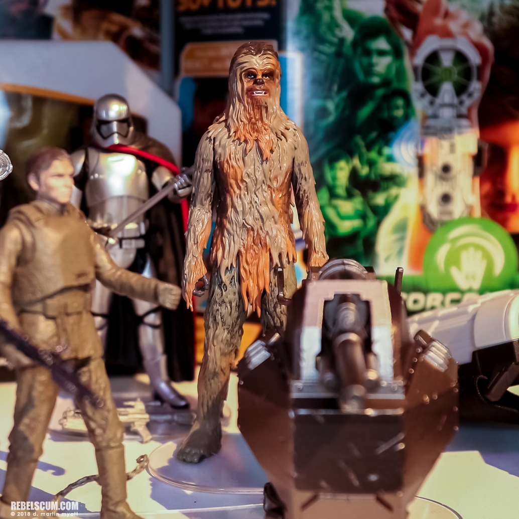 Hasbro-2018-International-Toy-Far-Star-Wars-Universe-Solo-045.jpg