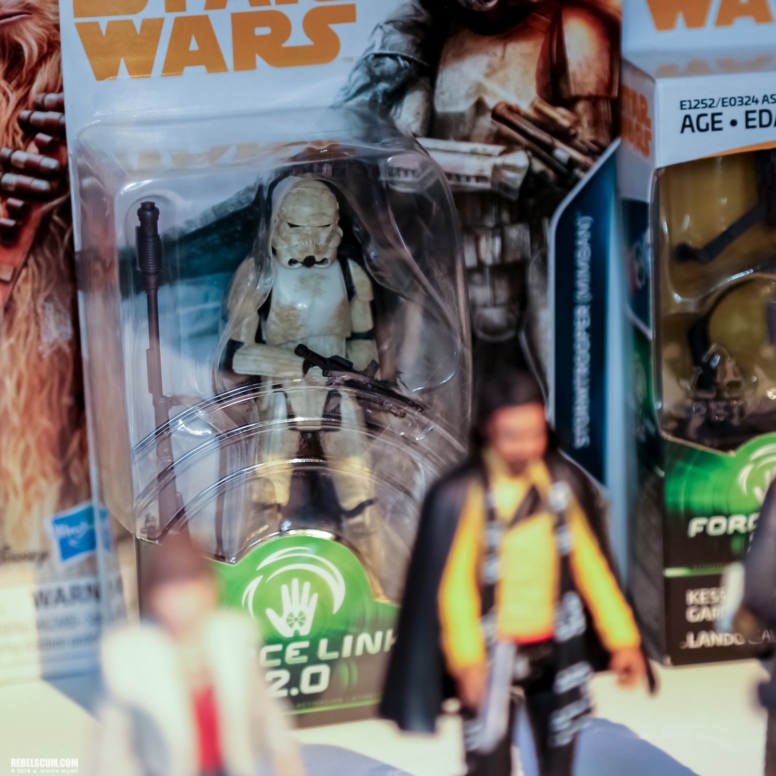 Hasbro-2018-International-Toy-Far-Star-Wars-Universe-Solo-049.jpg